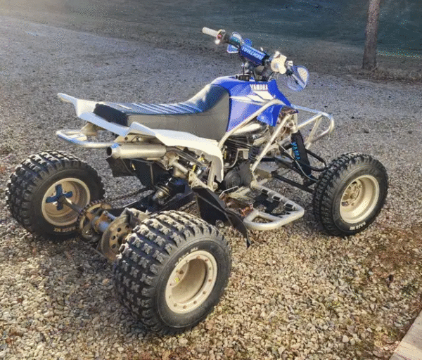 1999 Yamaha Blaster Race
