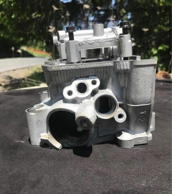 2020 YFZ450R Spare cylinder head - Image 3