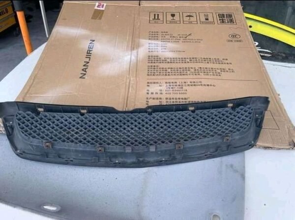 99-00 Honda Civic EK9 Type R Front Grille Set