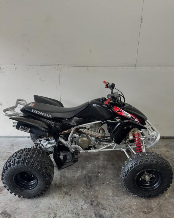 2007 Honda TRX450  Comes with accessories - Image 7