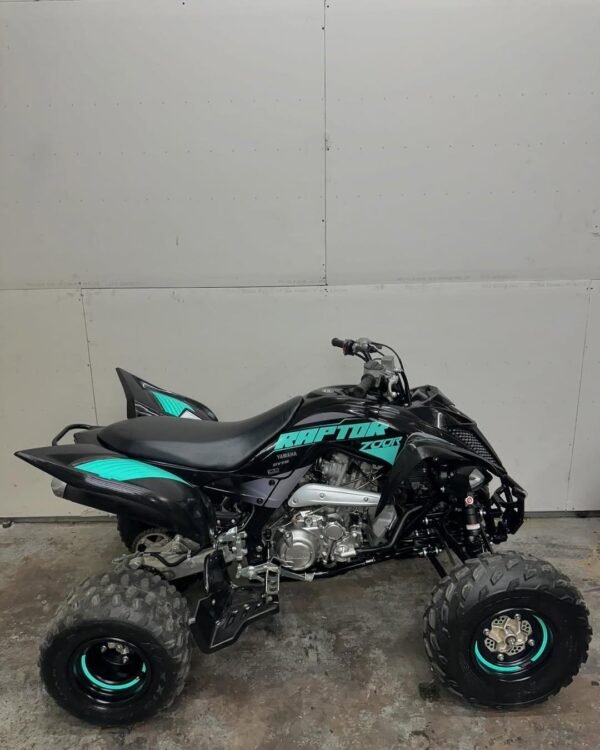 2024 raptor 700r with title for sale - Image 9