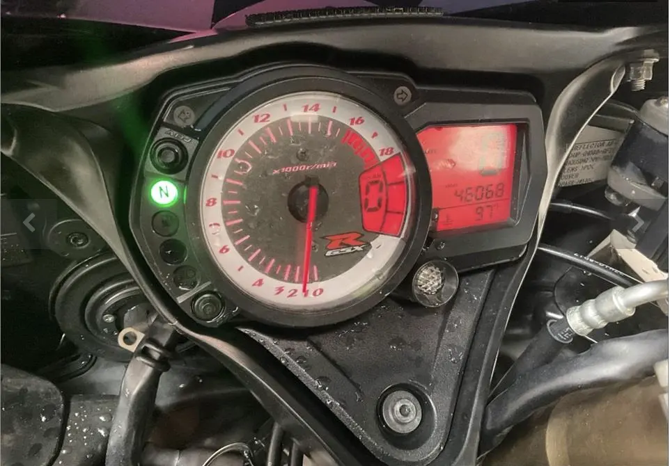 2008 SUZUKI GSX-R600K8 - Image 3