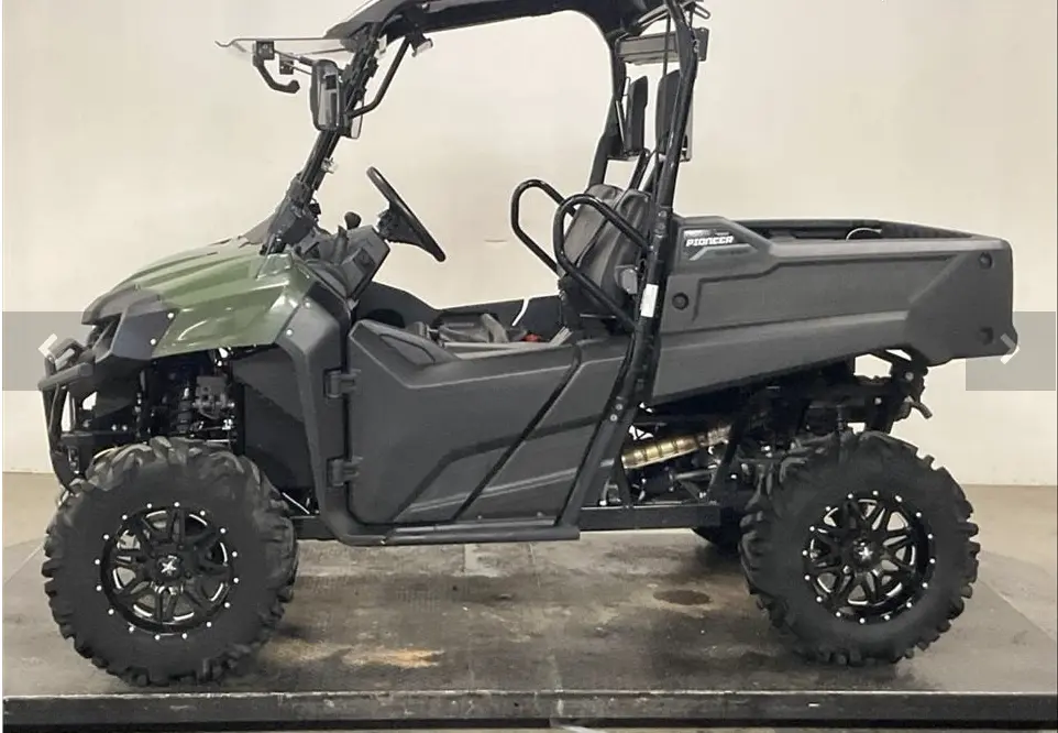 2022 HONDA SXS700M2 PIONEER