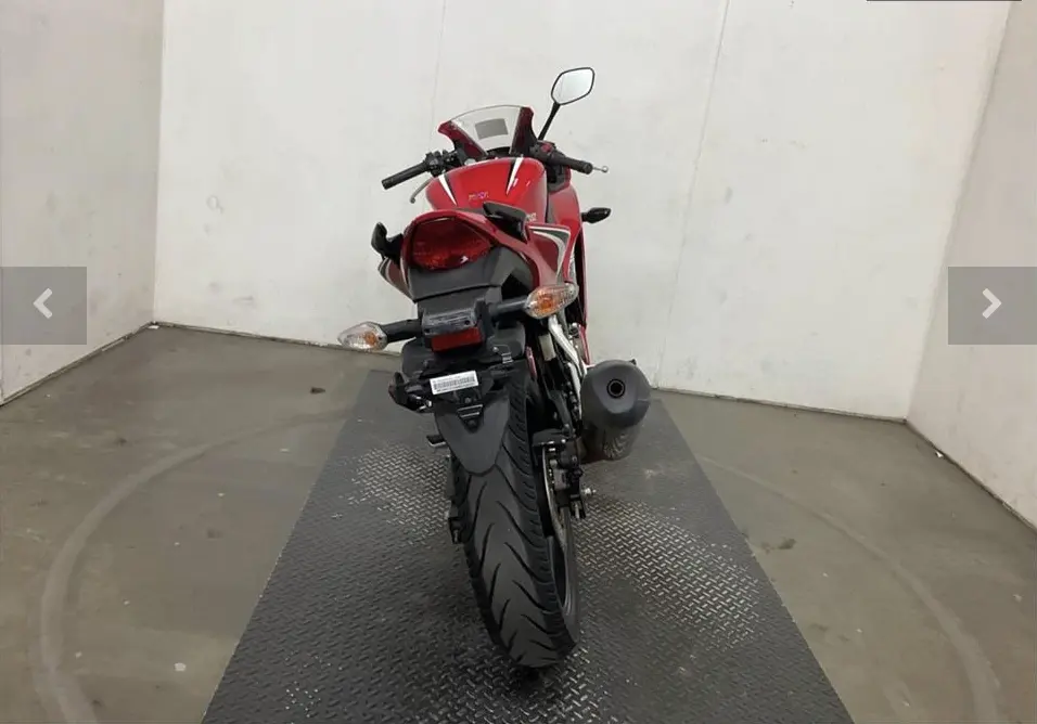 2017 HONDA CBR300R - Image 3