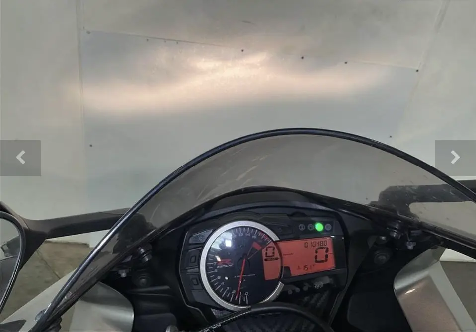 2018 SUZUKI GSX-R600 - Image 3