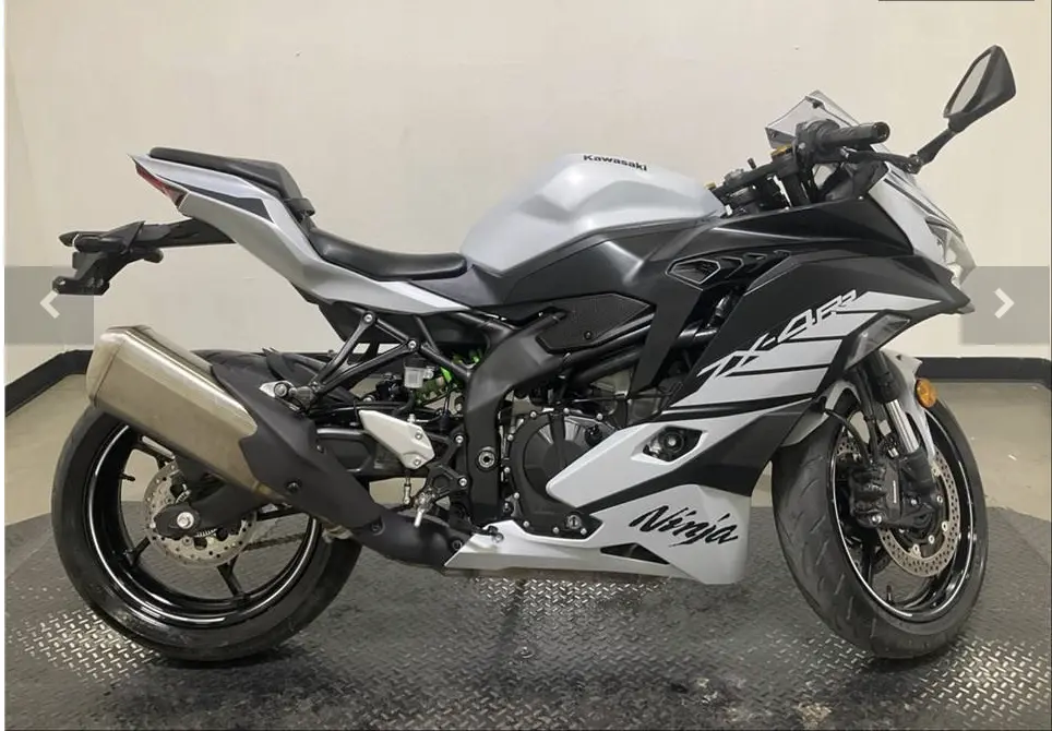 2025 KAWASAKI ZX400SSFAL NINJA ZX-4RR (ABS) - Image 2