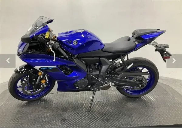 Buy 2025 Yamaha YZF-R7 – Agile & Powerful Sportbike for Sale