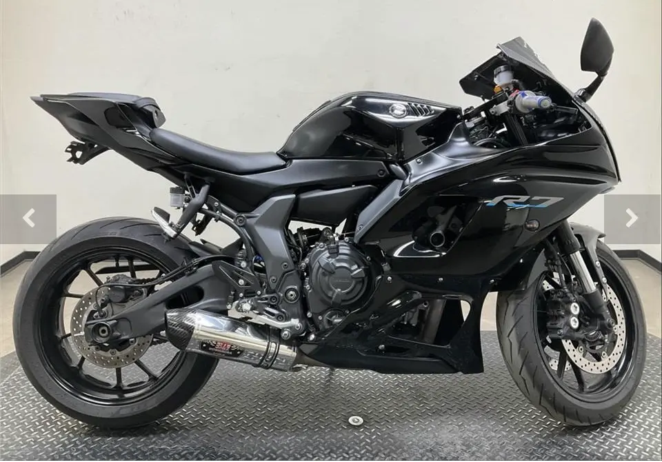 2023 YAMAHA YZF-R7 - Image 2