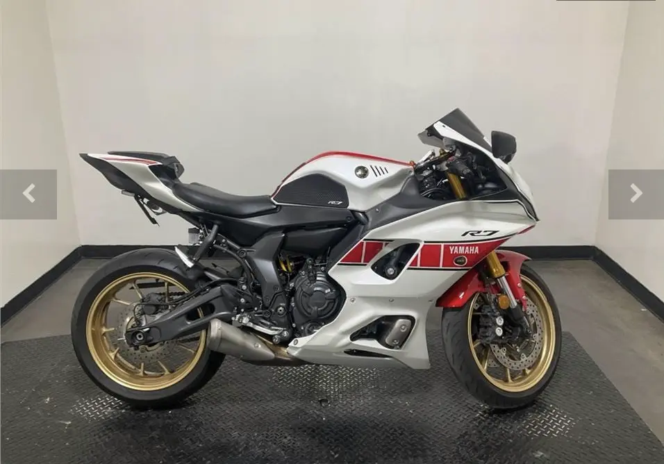 2022 YAMAHA YZF-R7 WORLD GP 60TH ANNIVERSARY EDITION - Image 5