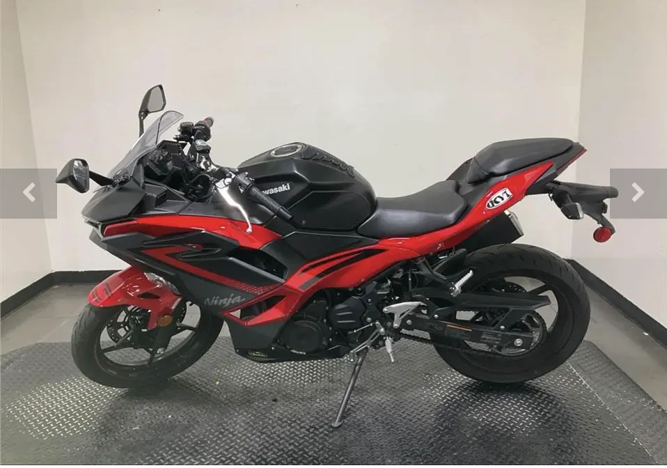 2025 KAWASAKI EX500GSFAL NINJA 500 RED METALLIC (ABS)