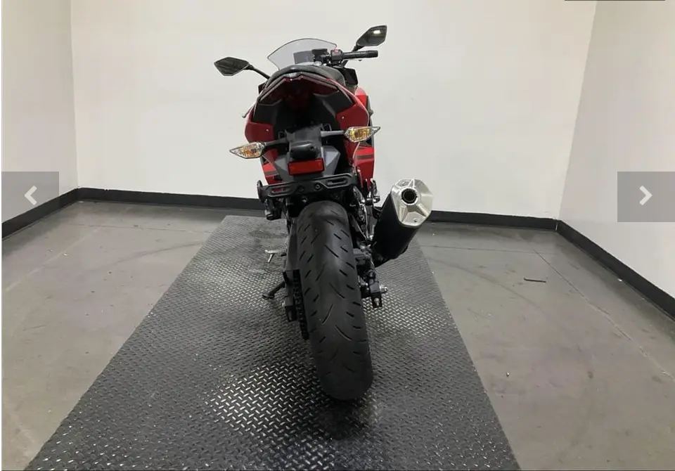 2025 KAWASAKI EX500GSFAL NINJA 500 RED METALLIC (ABS) - Image 4