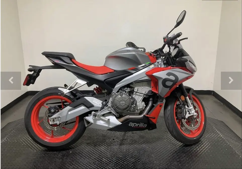 2021 APRILIA TUONO 660 - Image 2
