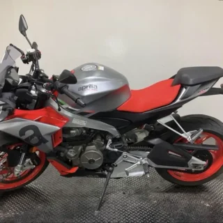 2021 APRILIA TUONO 660